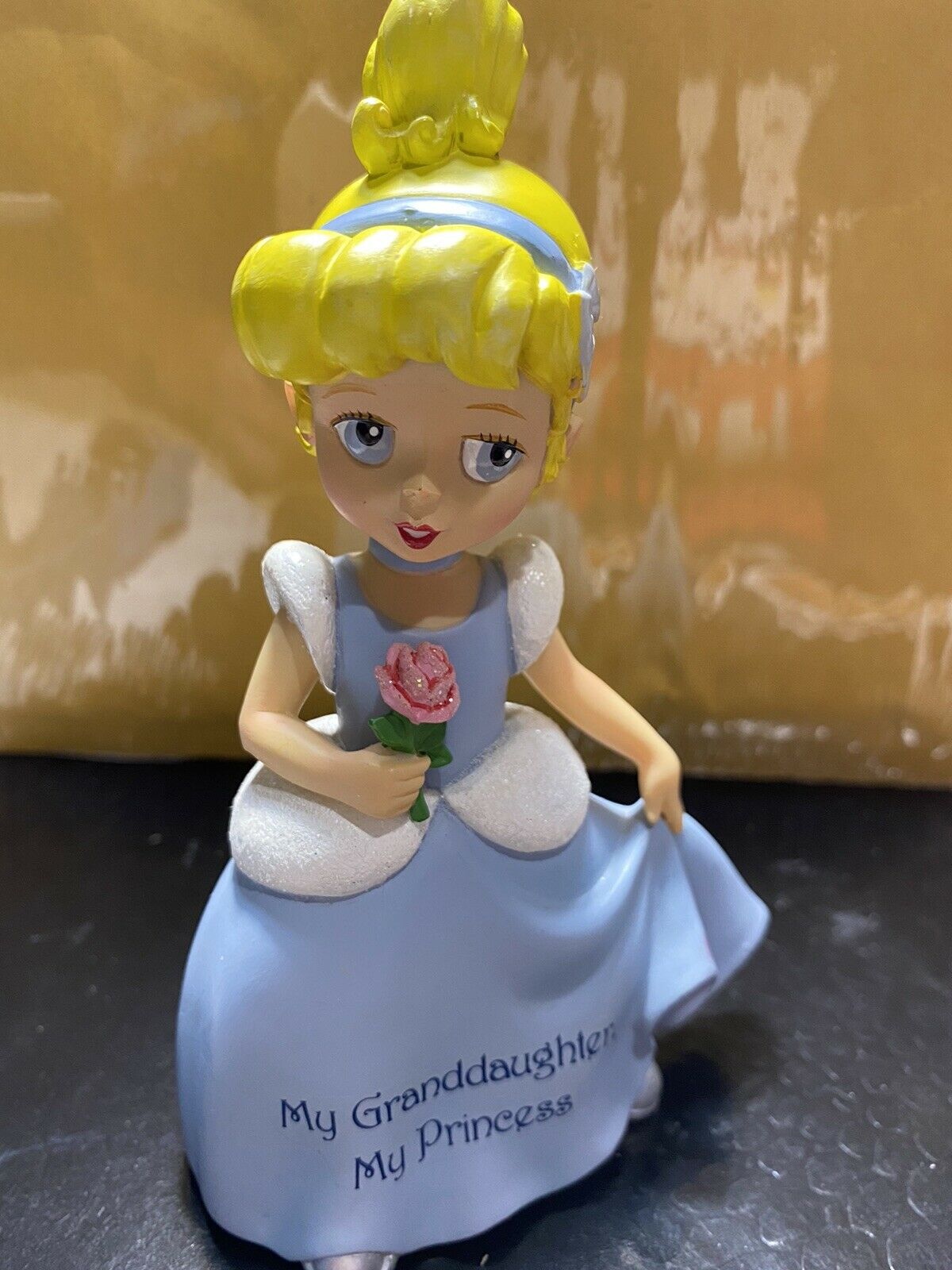 Hamilton Collection Disney “ My Granddaughter, My Princess “ Cinderella Figurine