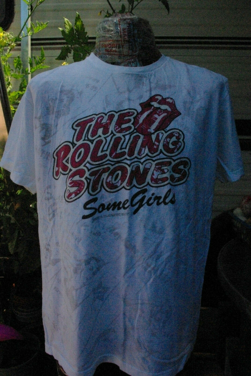 The Rolling Stone Rocker Band 2006 Some Girls T-shirt Large