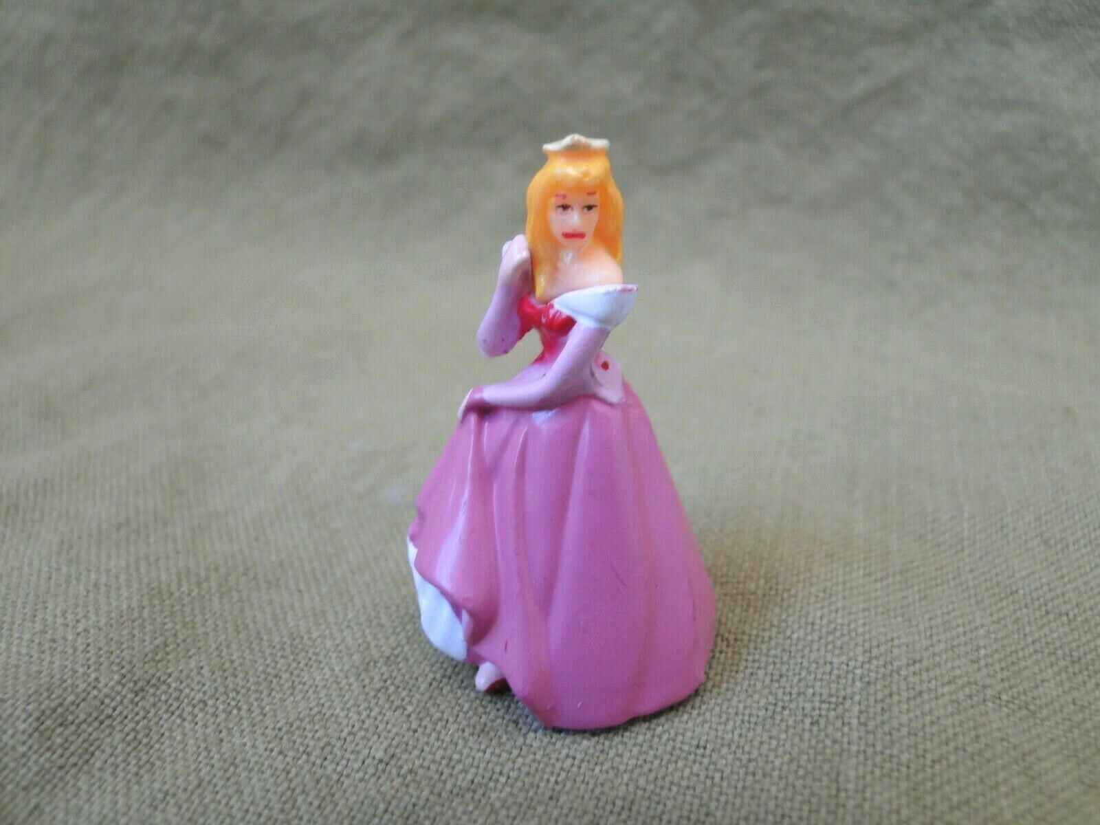 Disney Cinderella Mini Cake Topper Figure